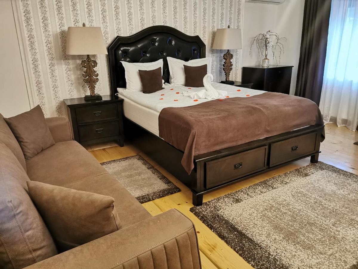 Select House * Sibiu