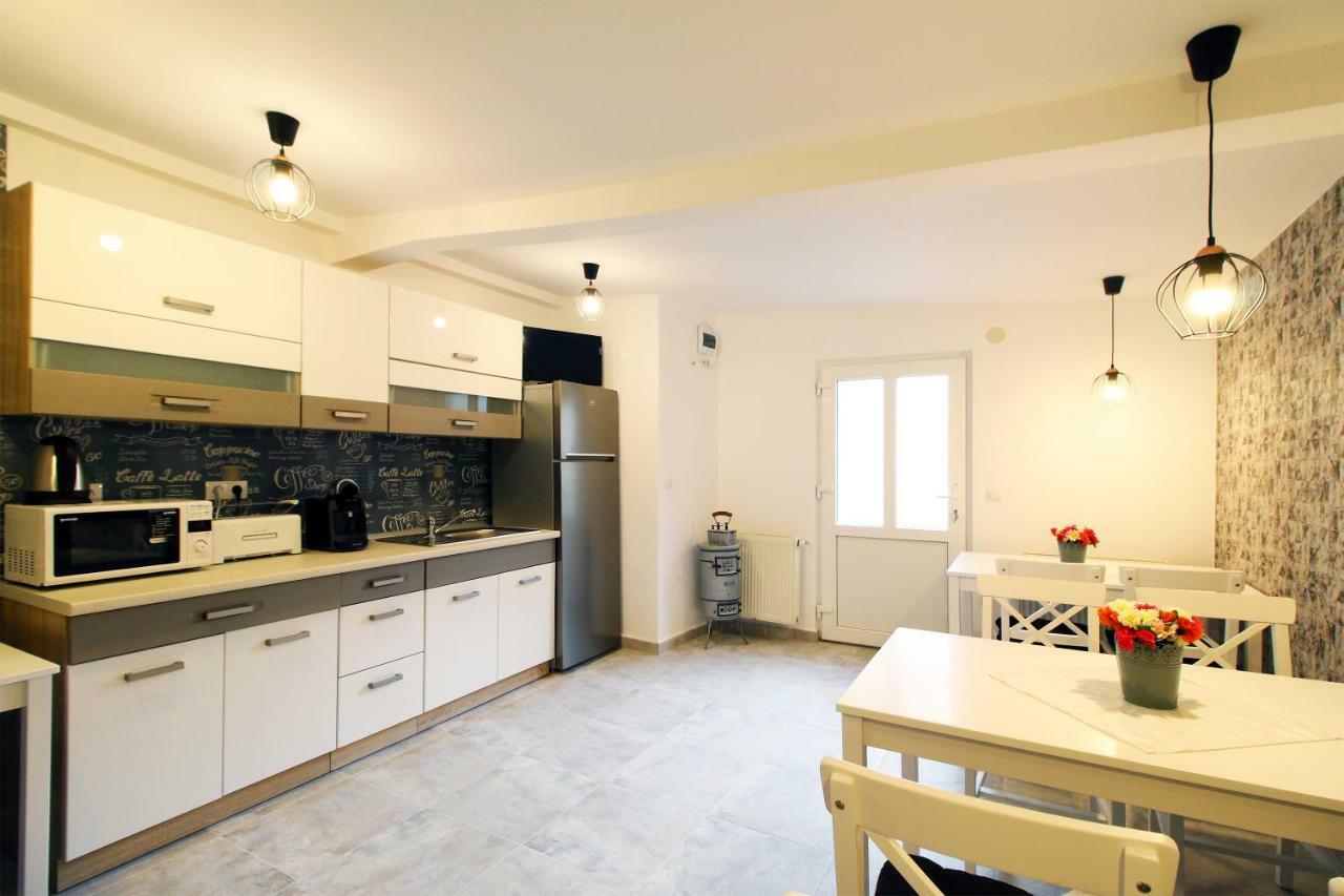 Guest house Select House